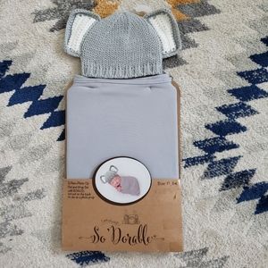 Infant swaddle